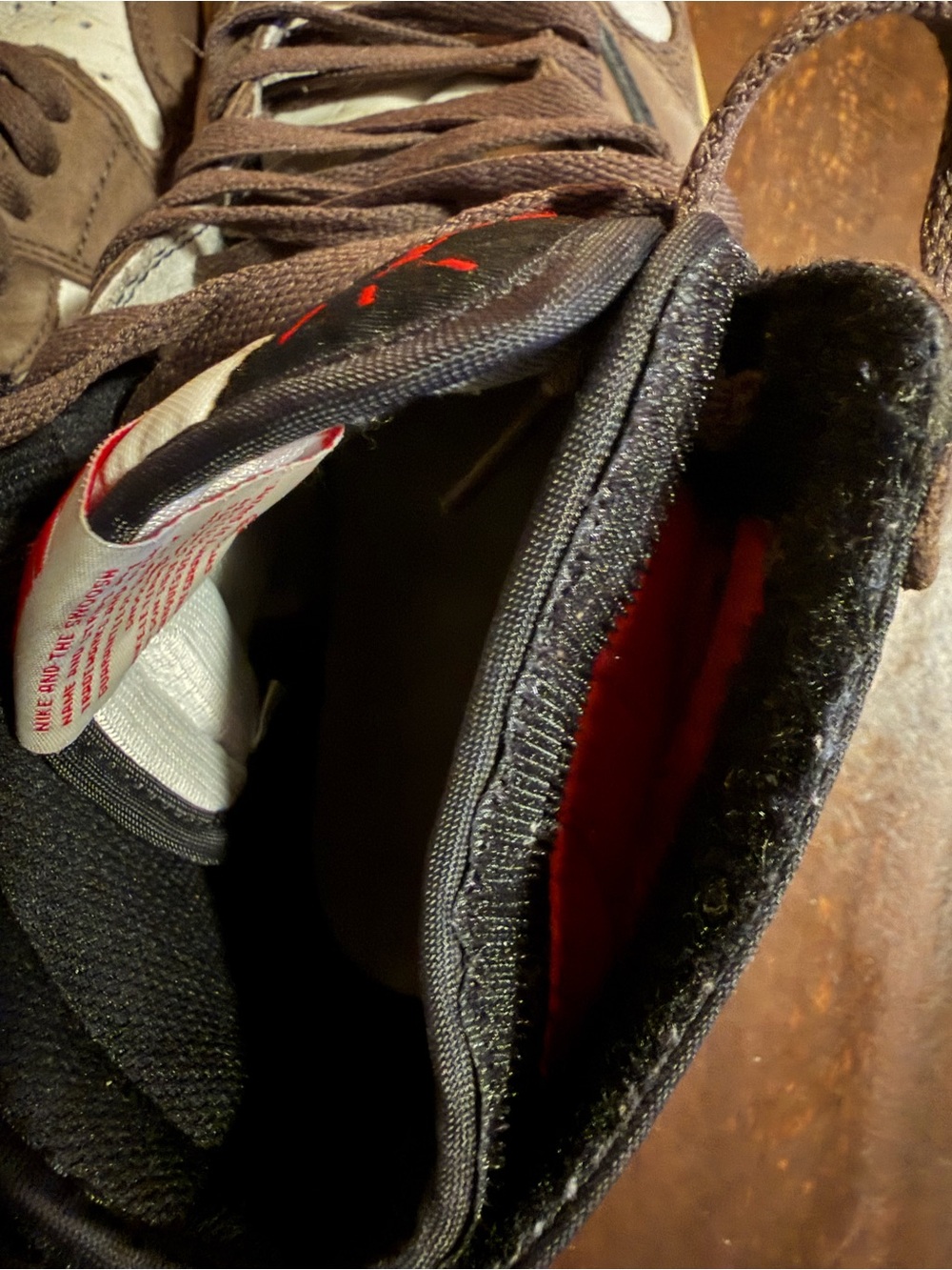Fashion Air Jordan 1 Retro High OG "Mocha" - 10M - Picture 5 of 10